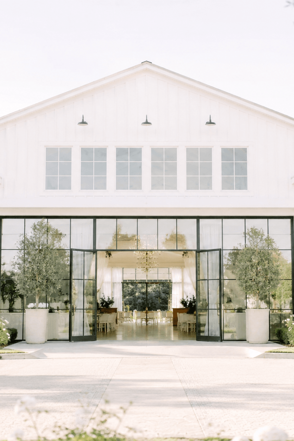 wedding-venue-epoxy-floor